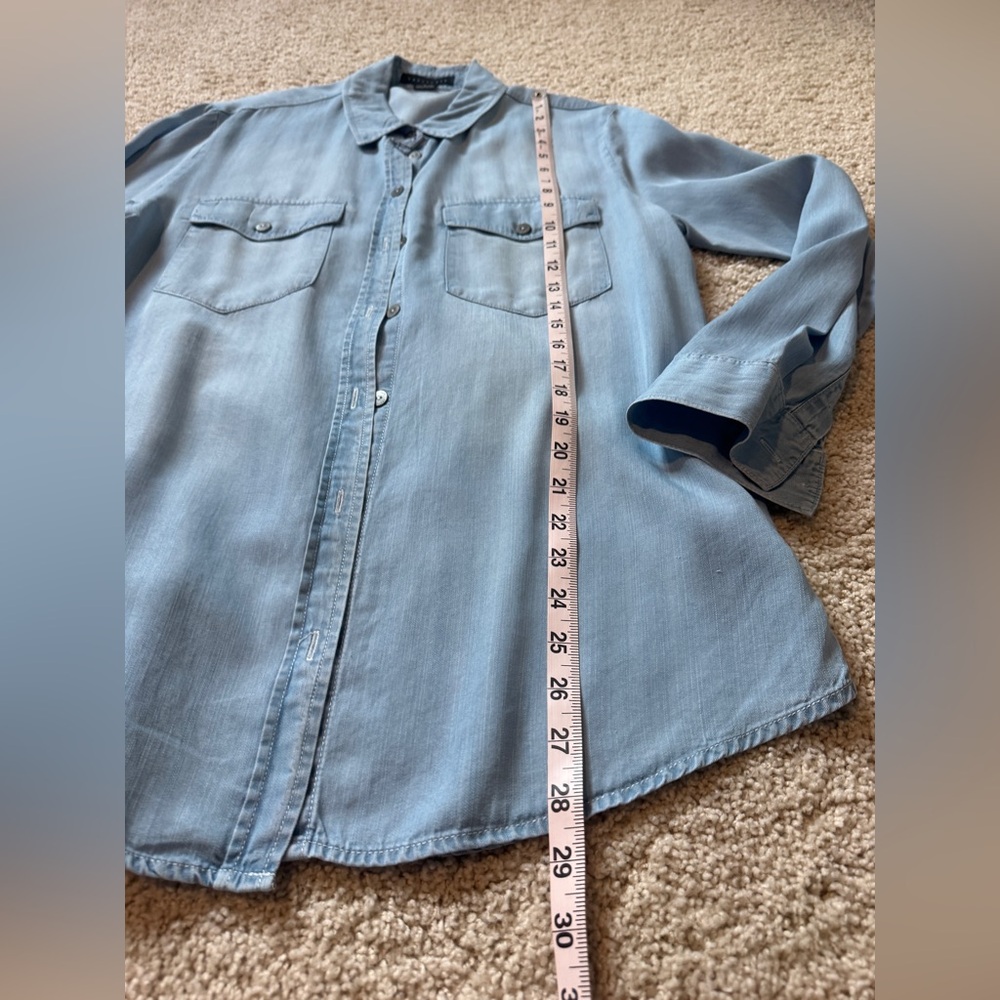 Sanctuary Small denim button down blouse blue - Picture 8 of 9